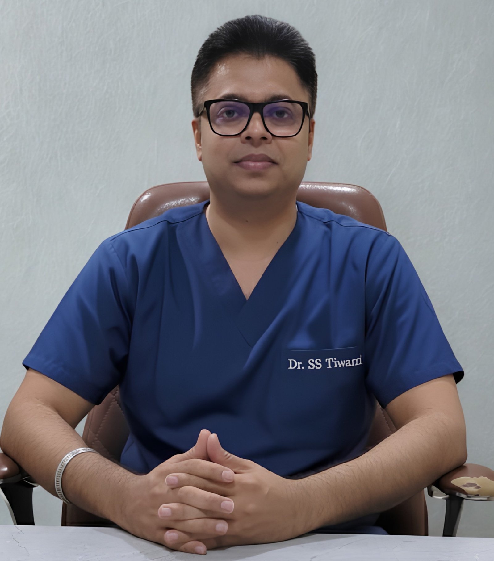 Dr. Suman Shekhar Tiwari
